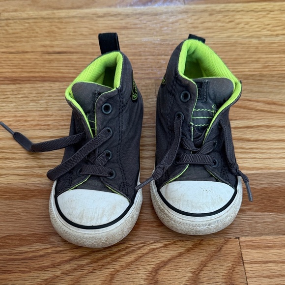 Converse Kids High-Top Sneakers - Black and Neon Green - Picture 1 of 4